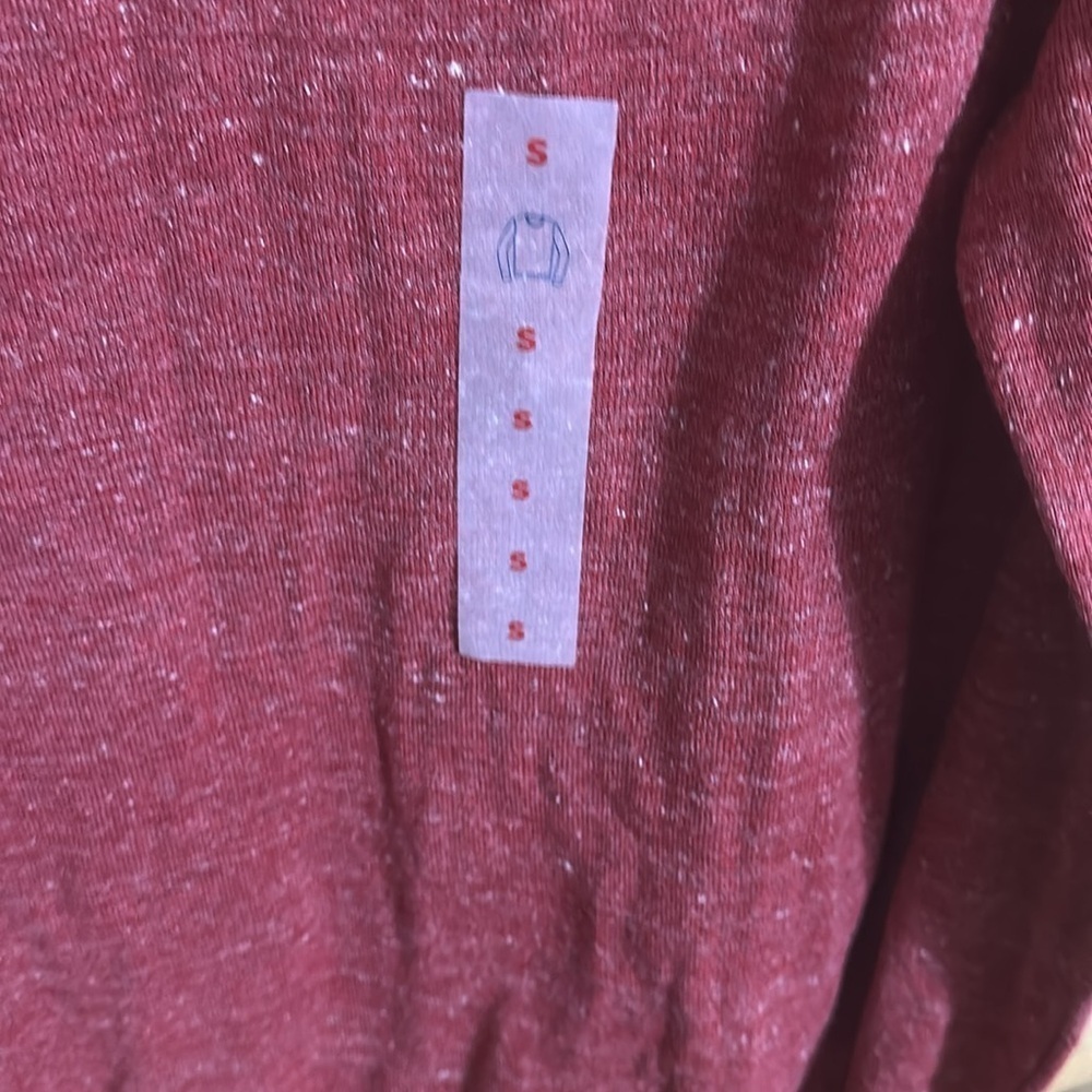 NWT Old Navy Womens Red Long Sleeve - Picture 3 of 5